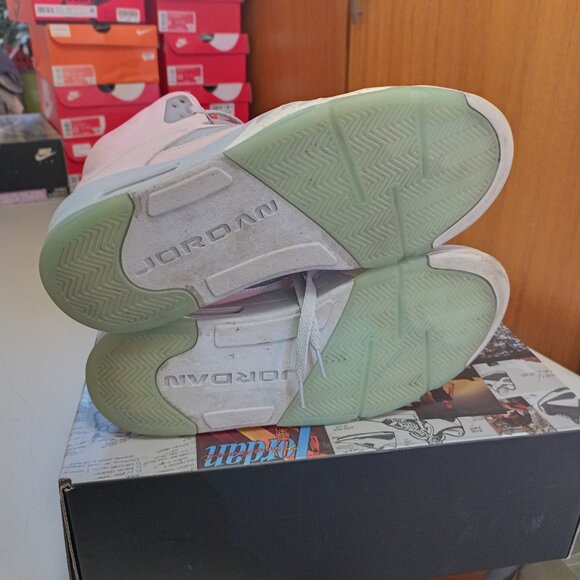 Size 10.5 - Jordan 5 Easter 2022 OG box excellent condition - Picture 2 of 9